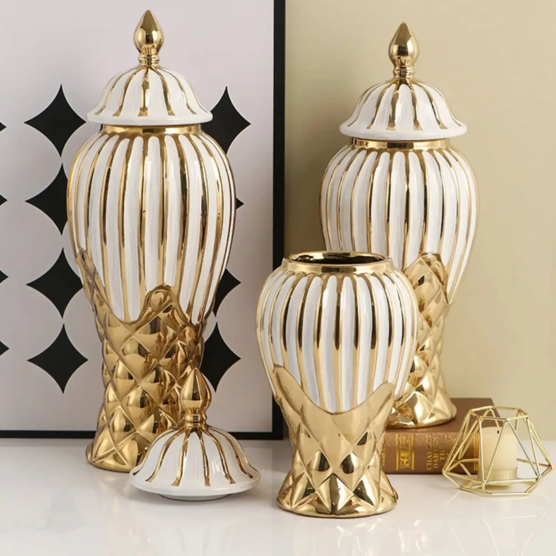 Bothyi Ceramic Flower Vase