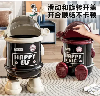 Spaceman Shaped Trash Can With Lid