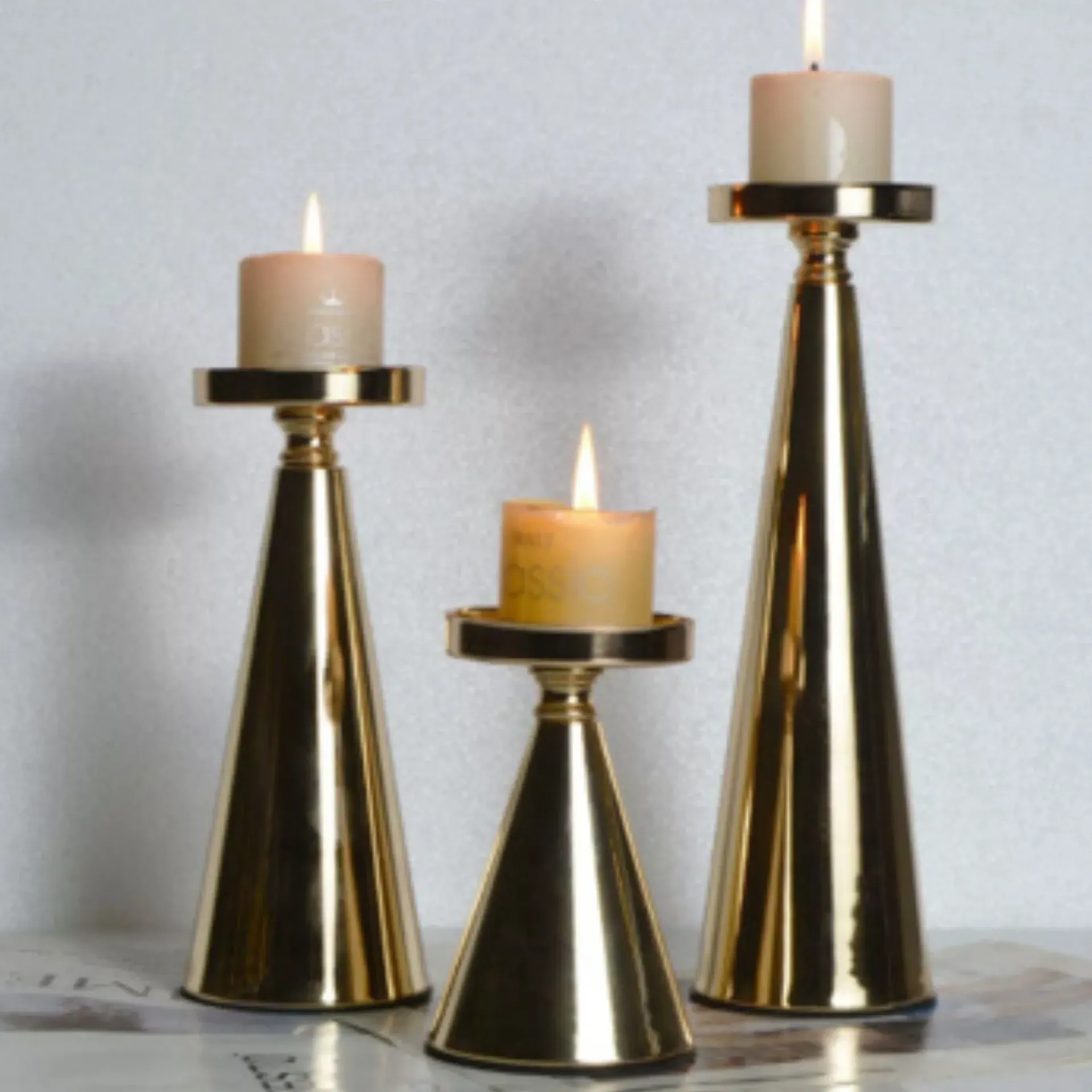 3 pcs Set Modern Elegant Gold Pillar Candle Holders